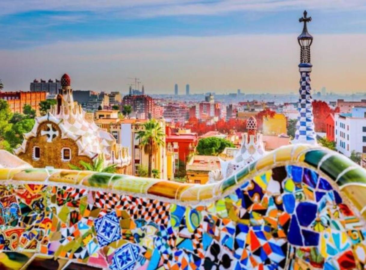 Ramblasrentals Chic & Spacious Flat Pool Table 15M Ramblas - Parking - Wifi Barcelona Eksteriør billede