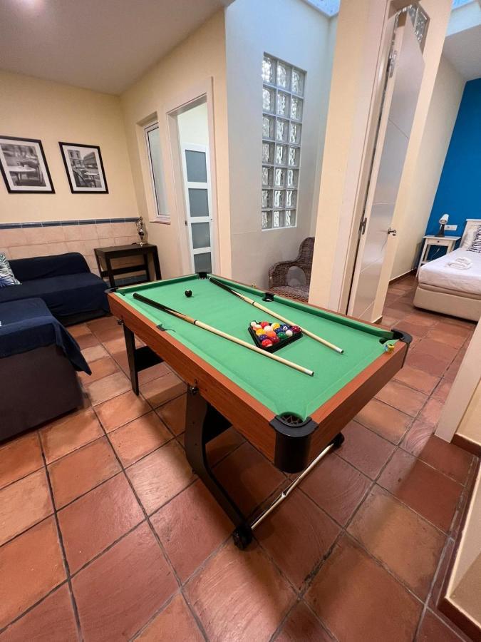 Ramblasrentals Chic & Spacious Flat Pool Table 15M Ramblas - Parking - Wifi Barcelona Eksteriør billede